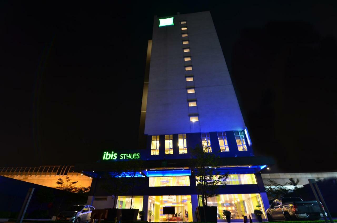Hotel Ibis Styles Kuala Lumpur Sri Damansara Petaling Jaya Exteriér fotografie